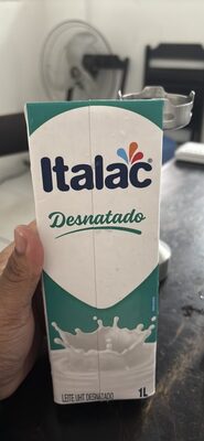 LEITE UHT DESNATADO